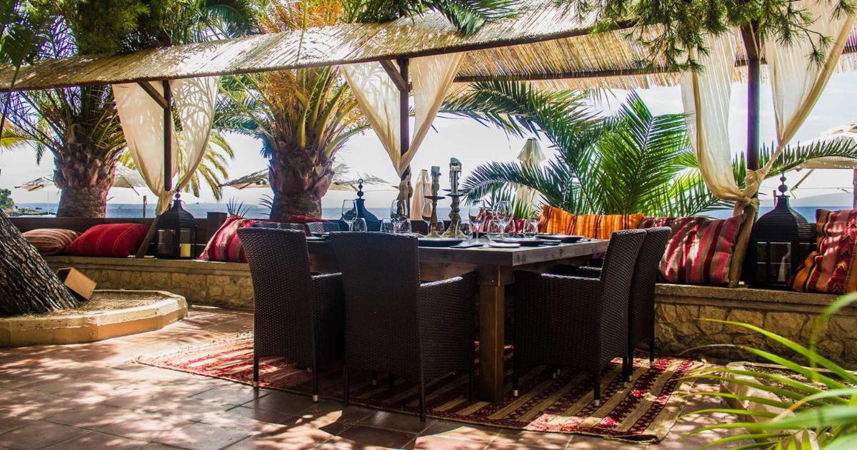 Jardín al aire libre en Be Live Adults Only La Cala Boutique Hotel