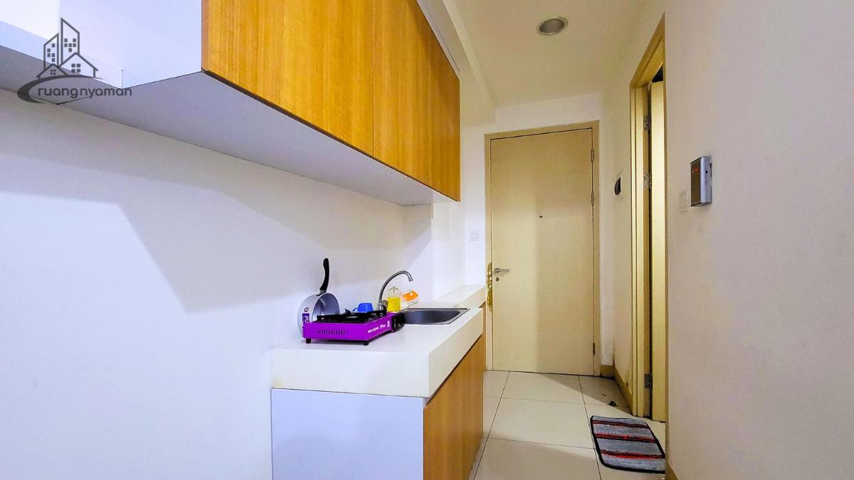 Anggun Room at TreePark Apartment Serpong BSD - Housity