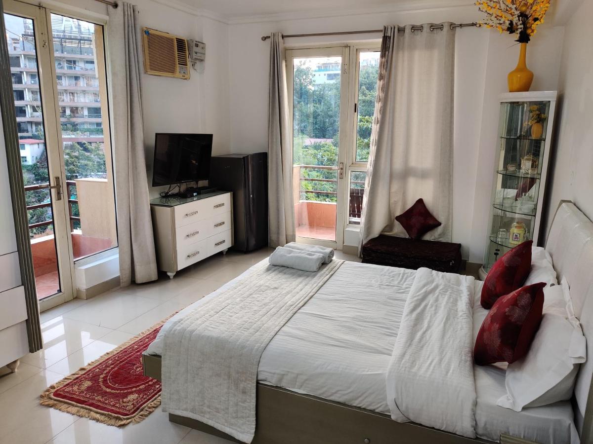 ALOHA RESORT GANGA Views 1BHK APARTMENTs and infinity Pool by Alka Rishikesh - Housity