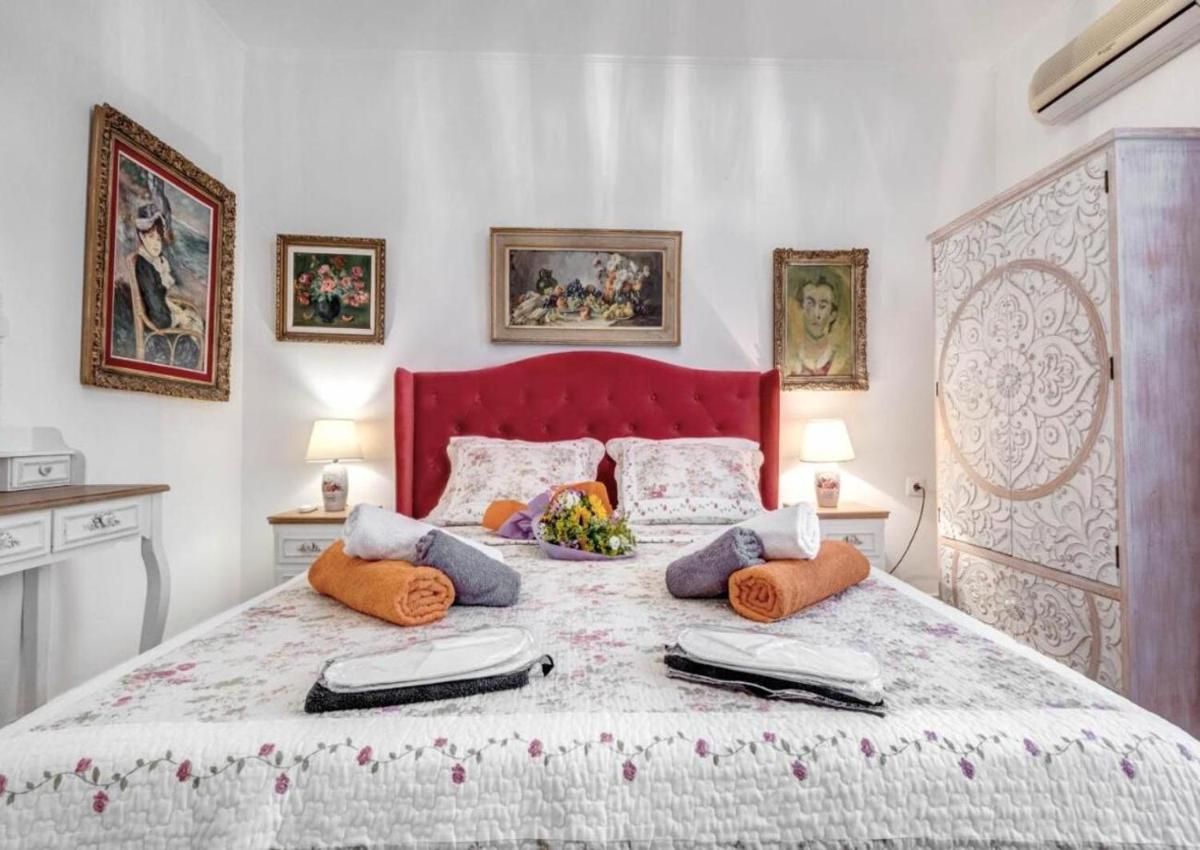 Suitetrails - Nephele Suite - Corfu City Apartments