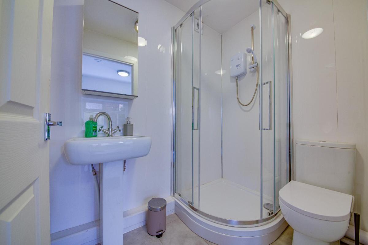 Unique & Cosy Coach House - Sheffield Chantrey Road - Housity
