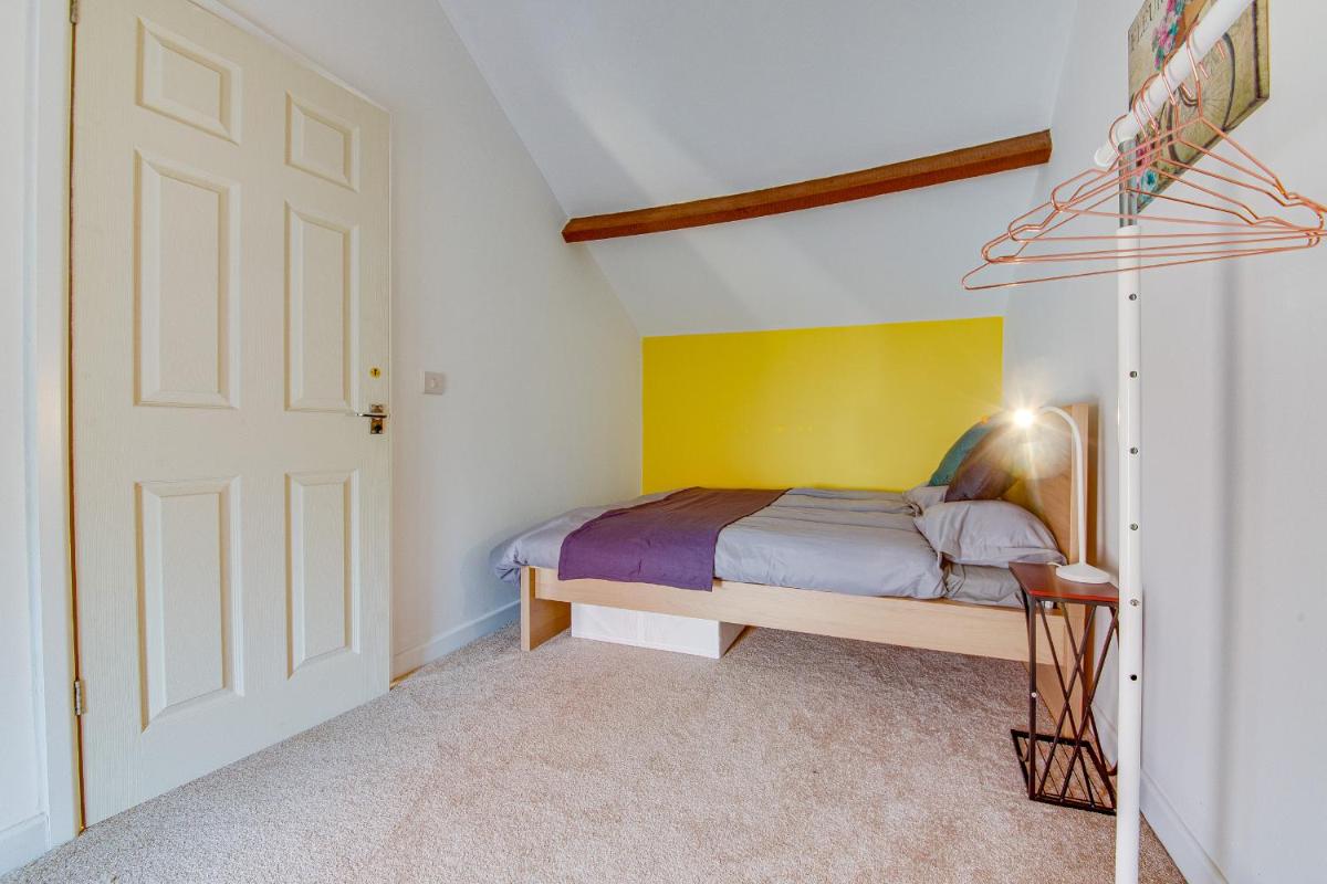 Unique & Cosy Coach House - Sheffield Chantrey Road - Housity