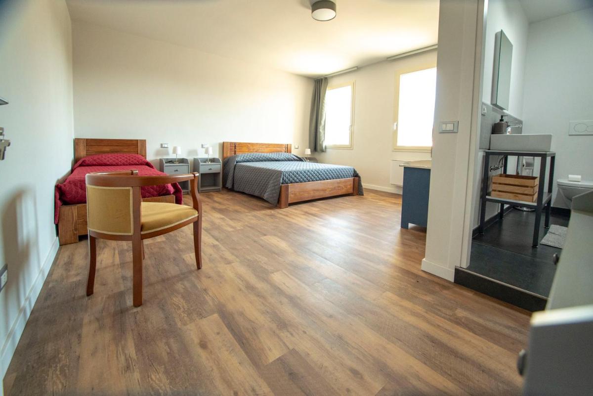 FORESTERIA LOMBARDA BED and BIKE CREMONA - Housity
