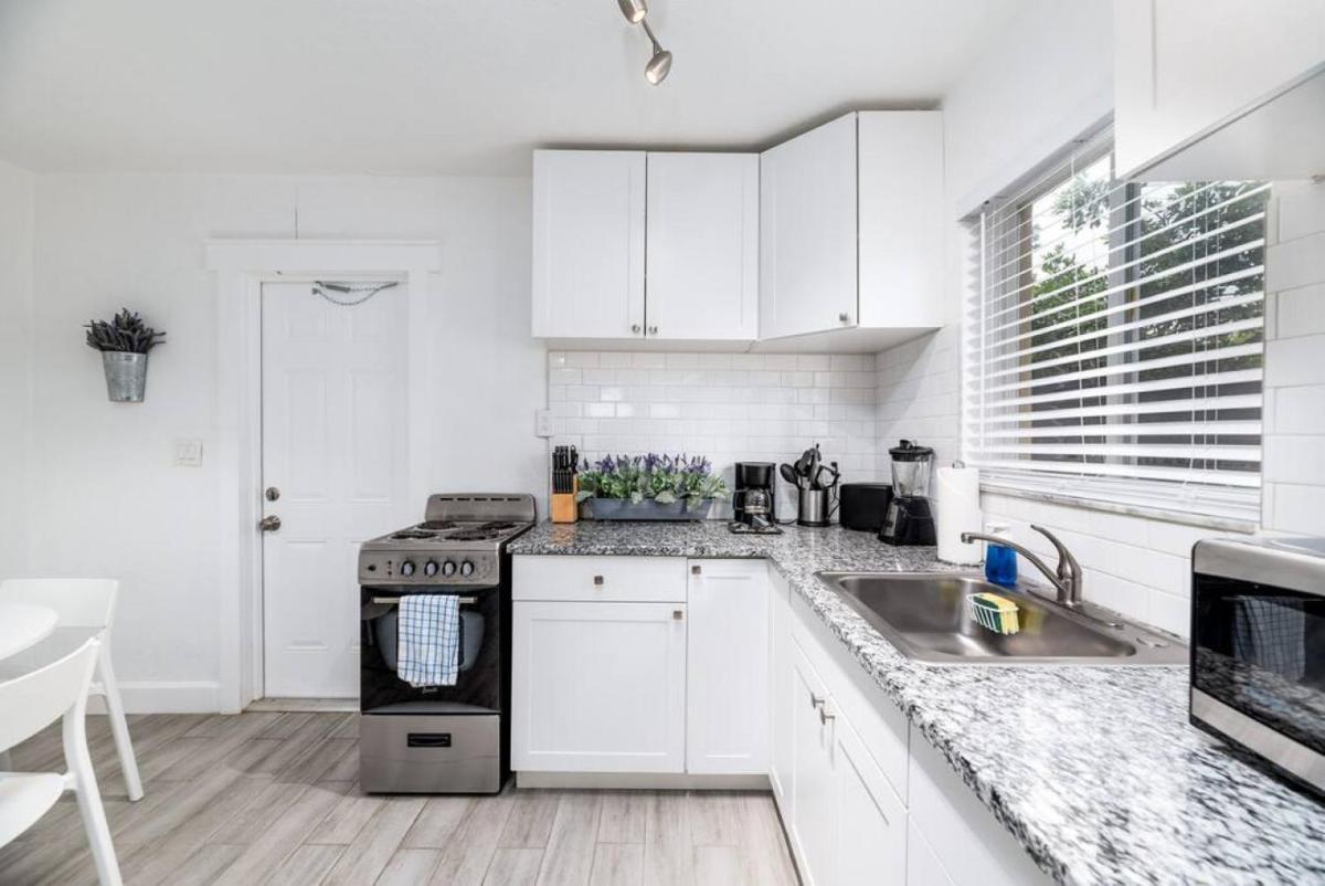 The Pad at Middle River Terrace 3 - Housity