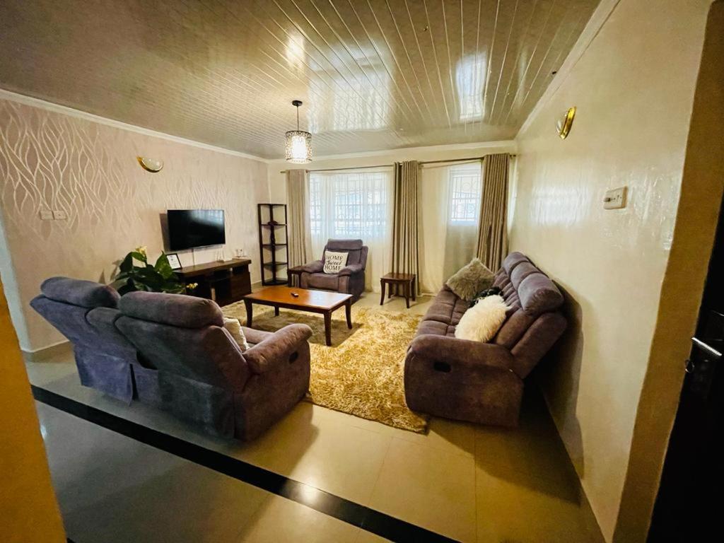 Lovely 3 Bedroom Apartment in the Heart of Eldoret - Housity