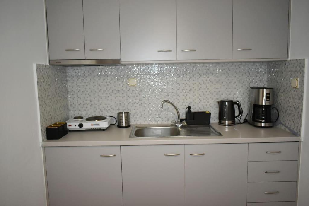 Thalia's House - Housity