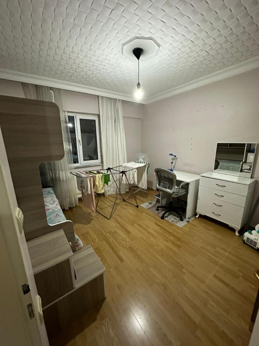 lovely 2 bedrooms apartment with full furniture - Housity