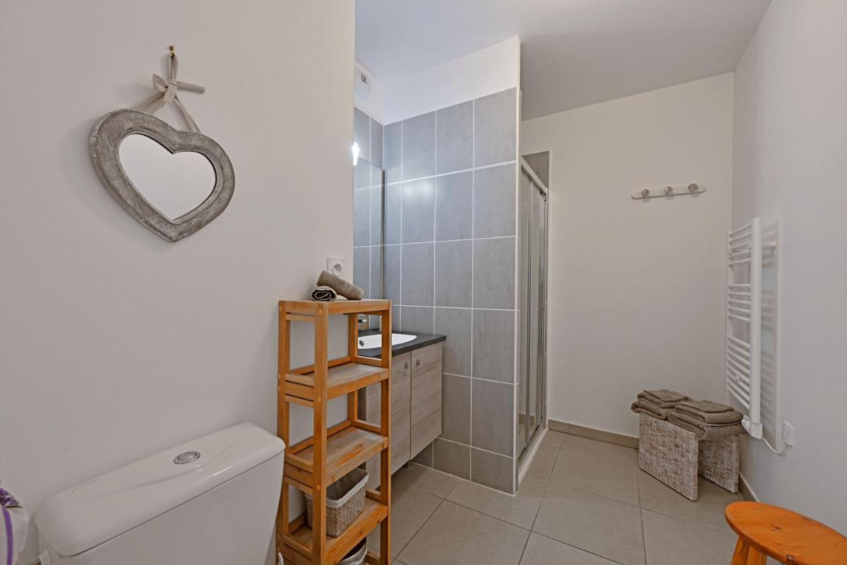 Îlot COQUELICOT - PARKING GRATUIT SECURISE - AC CLiM - ASCENSEUR - BALCON - Housity