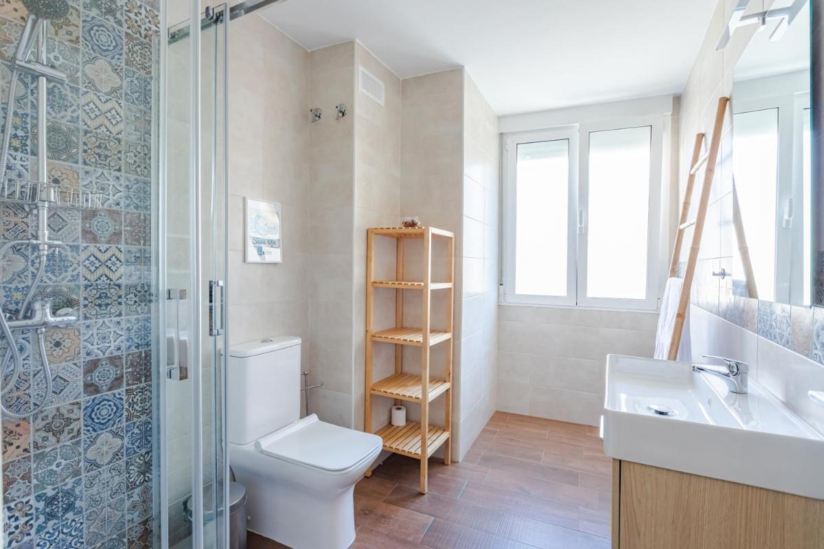Hostal El Perelló, Valencia - Housity