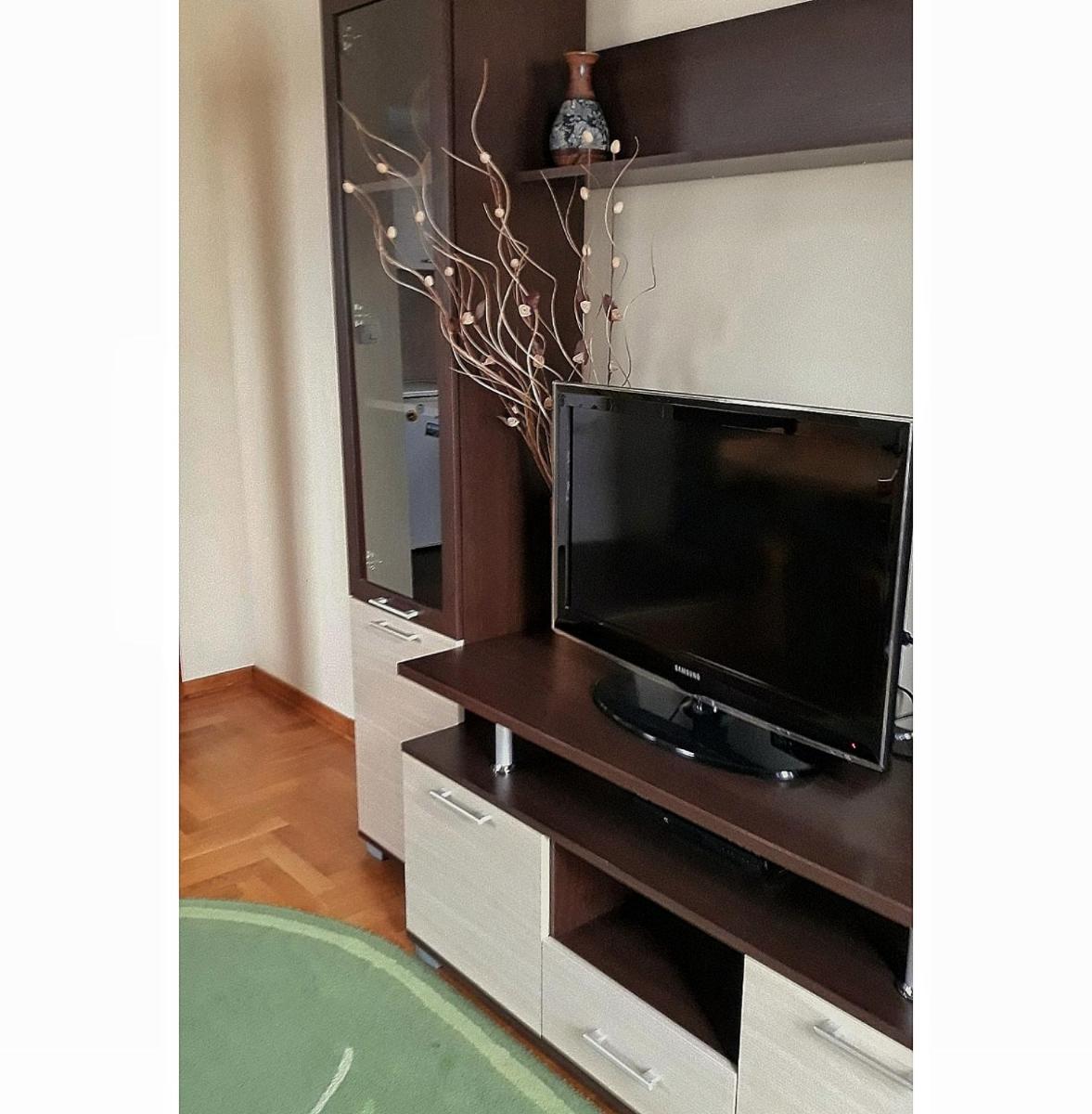 Apartmani IVANA - Housity