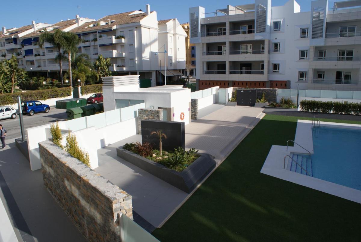 Los Arqueros Beach Marbella - Housity