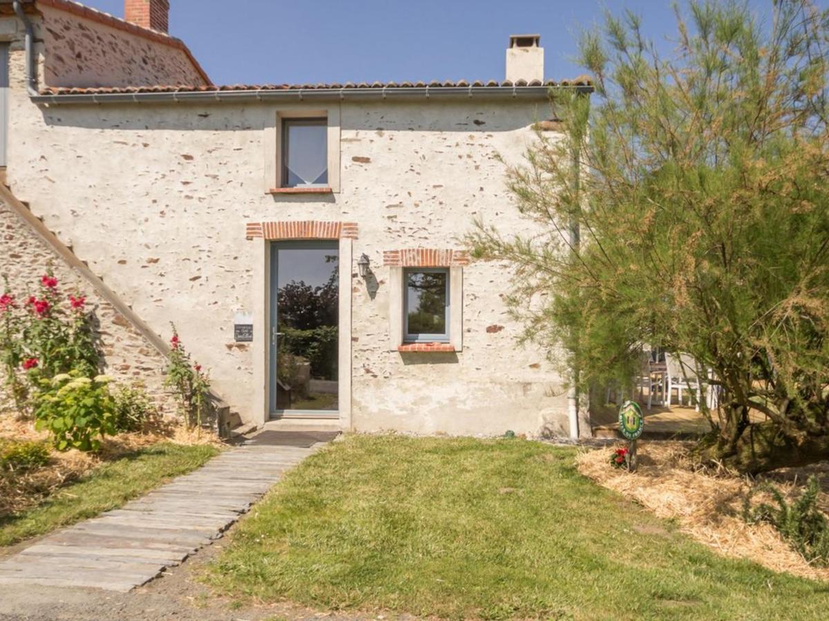 Maison Traditionnelle au Calme avec Jardin et Wifi - FR-1-306-800 - Housity