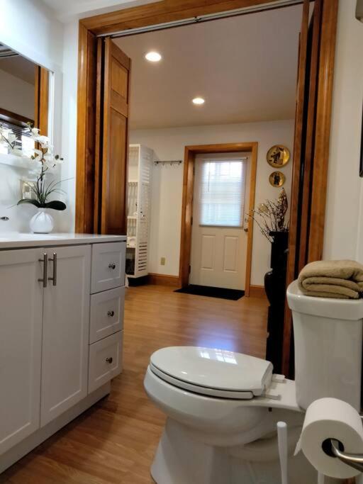 Casa de los Abuelos at woodland Park - Housity