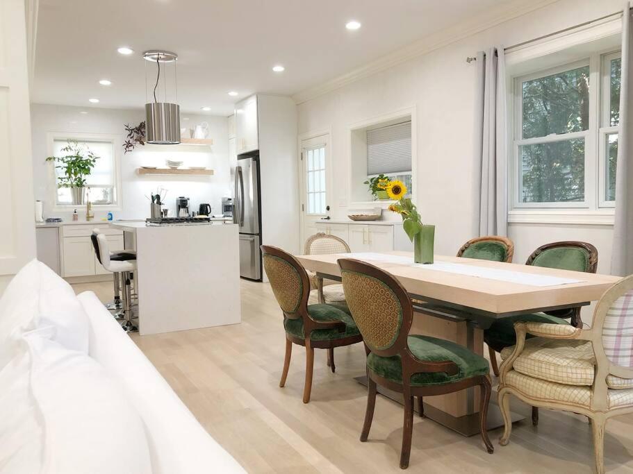 Sea-renity Beach Home, Shippan Point - Housity