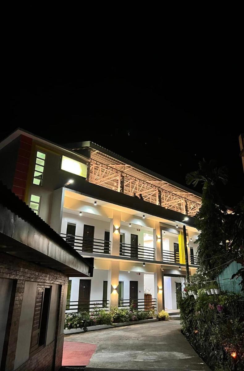 Ohana Hometel - Housity