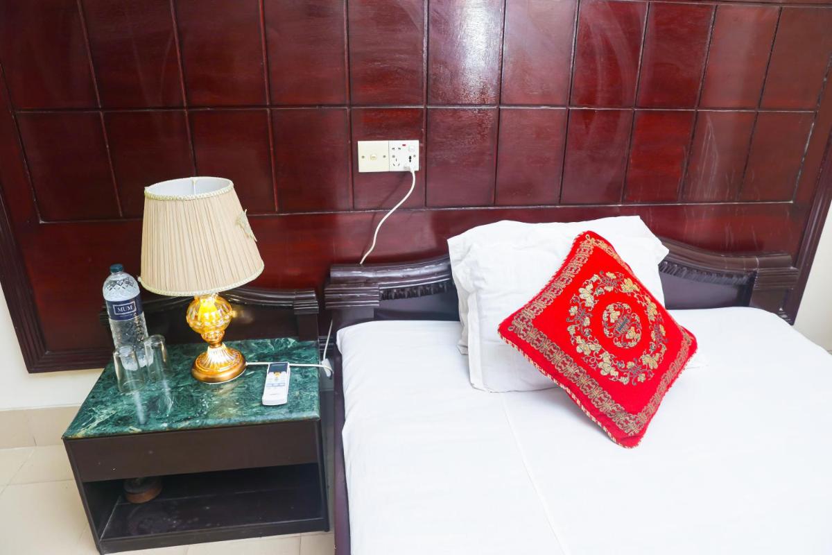 Ali International Hotel - Housity