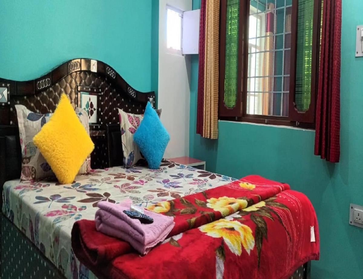 Hotel Kantha Fort Home Stay, Kanthgaon - Housity