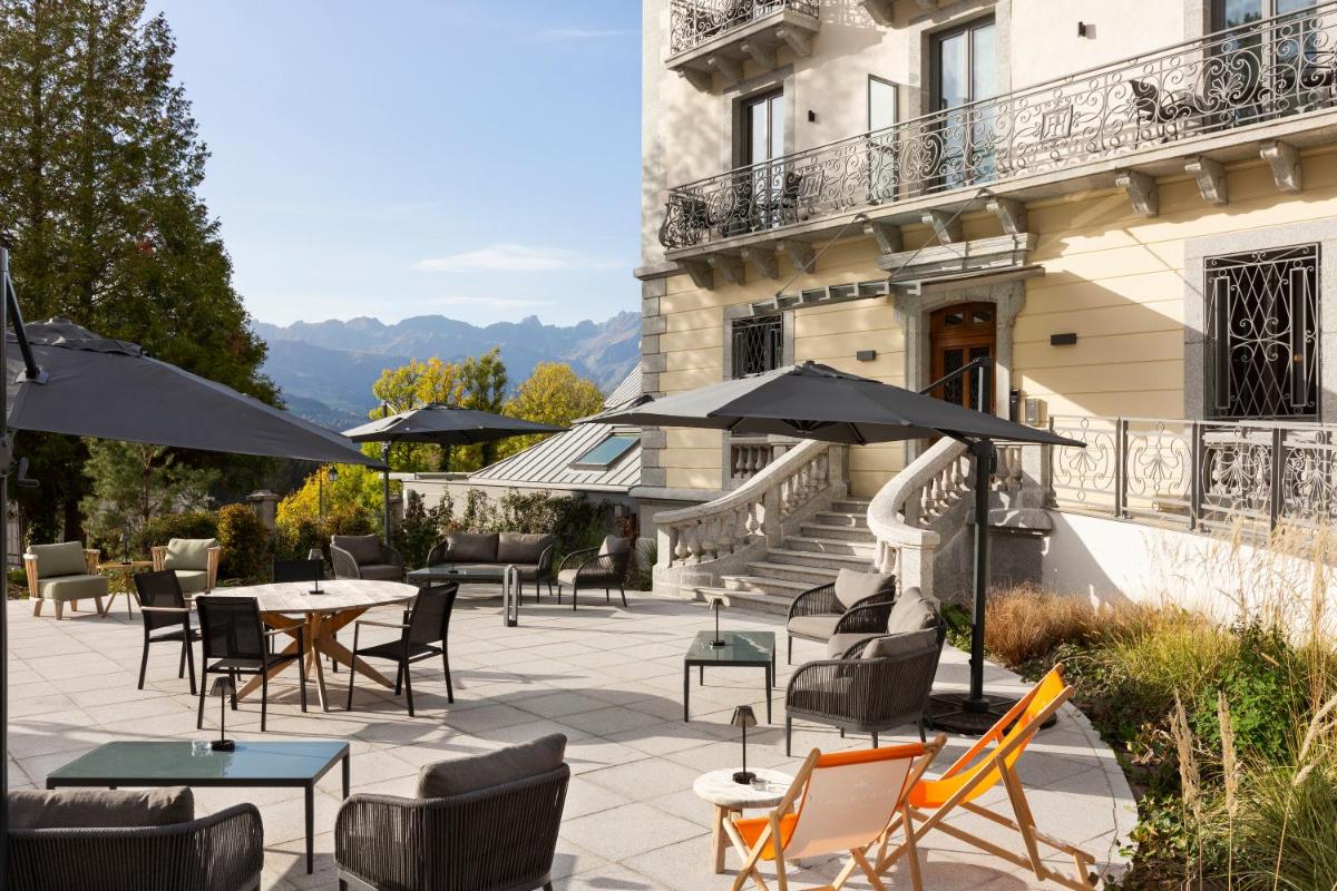 Vue générale sur la montagne ou vue sur la montagne depuis l'hôtel