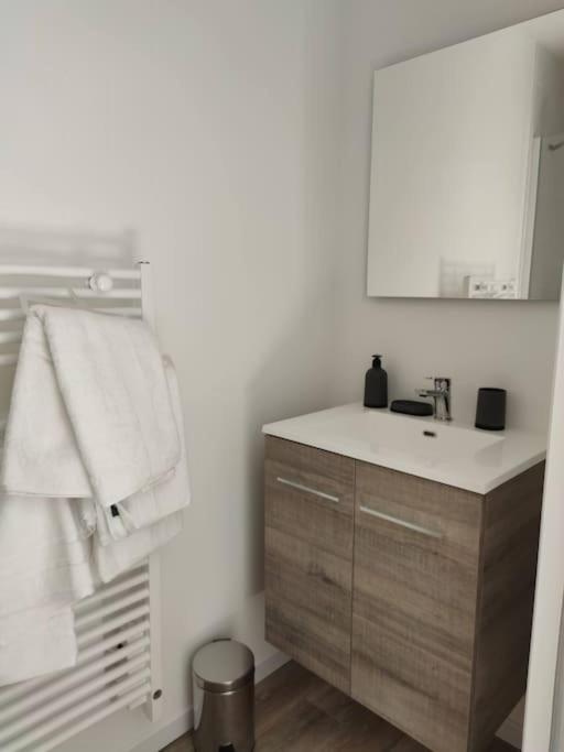Appartement entier Dreffeac - Housity