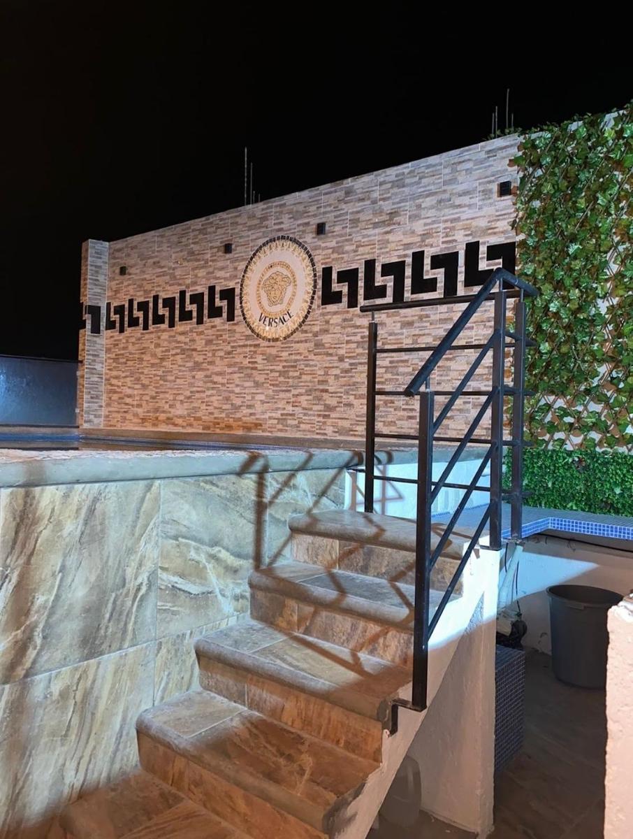 Suitetrails - Casa Versace Tequesquitengo