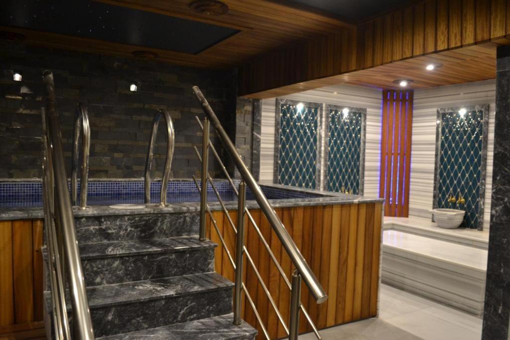 Almasa Suite Aparts - Housity