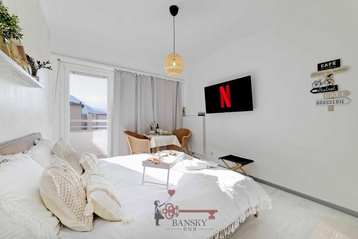 Modern BOHO STYLE SUITE in Lugano City -By EasyLife Swiss - Housity