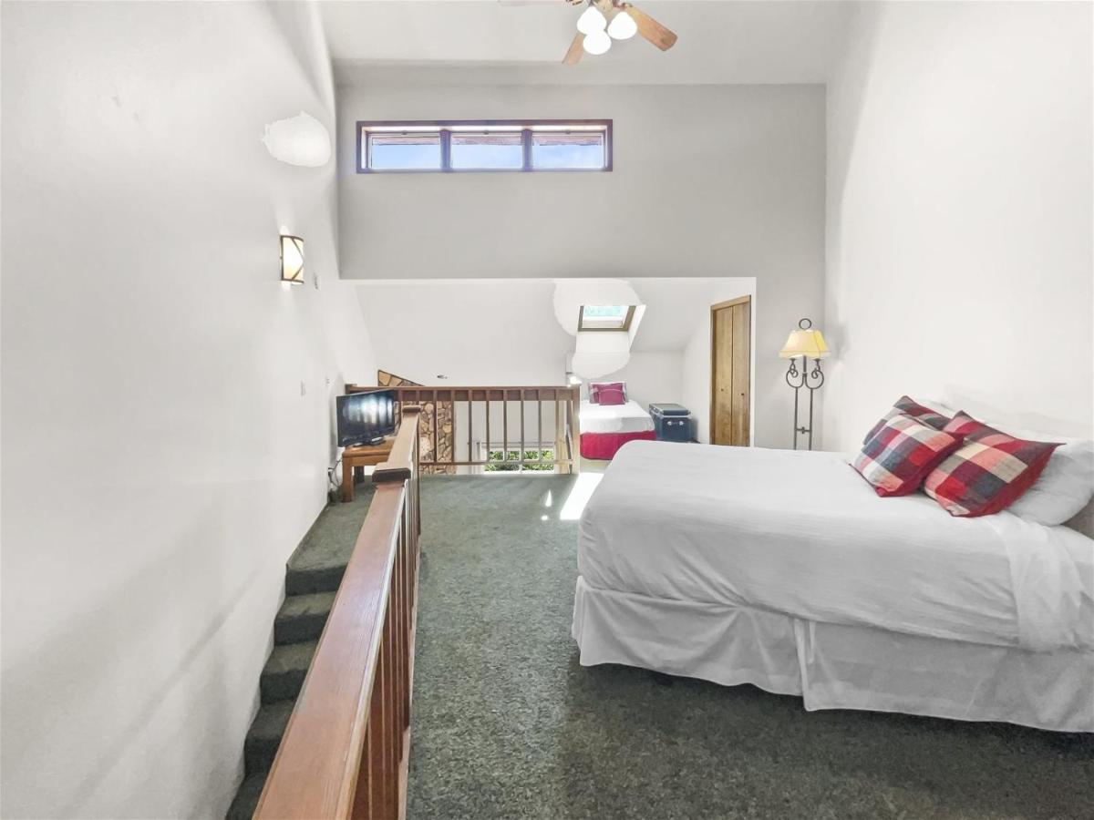 Timbernest 3B - Housity