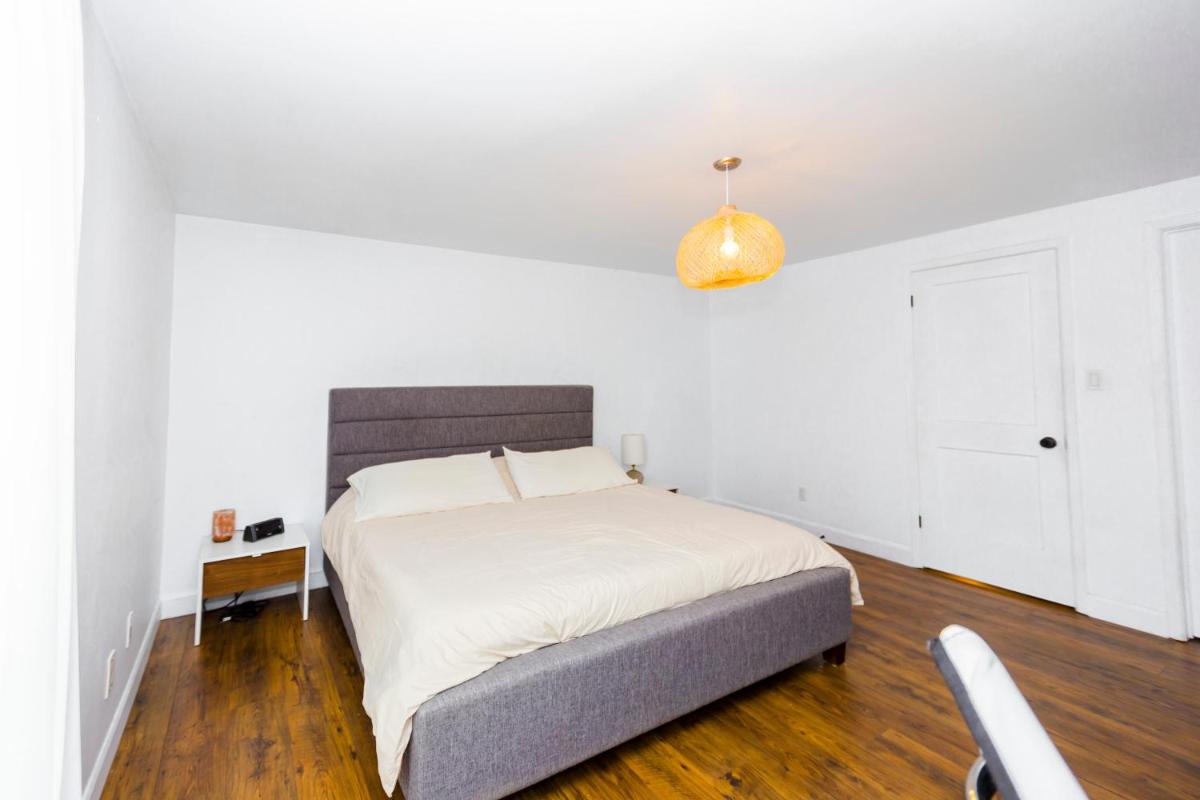 Cosy 3-Bedroom Home in Quiet Cul-de-Sac. - Housity
