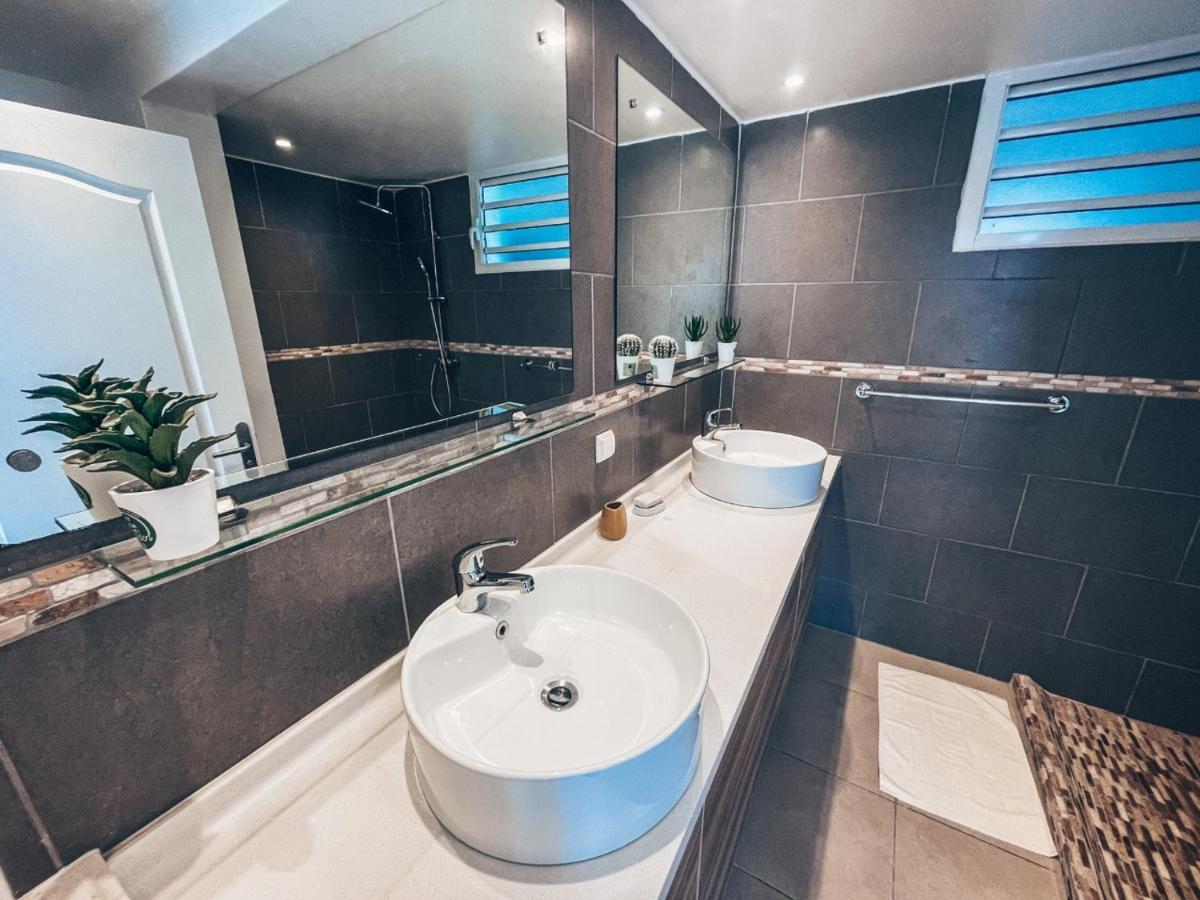 GRAND VIEW Luxury water front studio at Grand Case - Housity