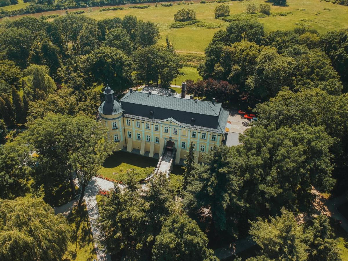 Hotel Zamek Chałupki - Housity