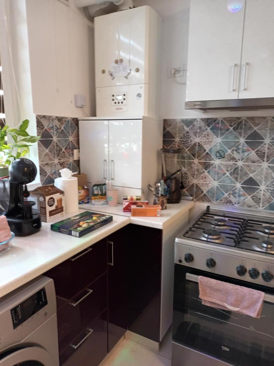Apartament 2 camere cu parcare privata - Hizvo