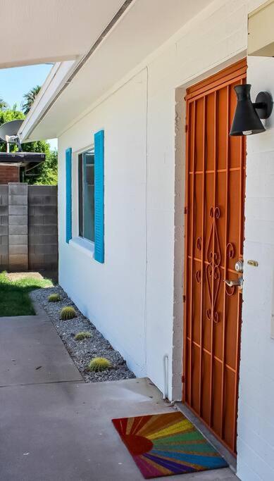Newly Remodeled Mid Century Saguaro House (36) - Housity
