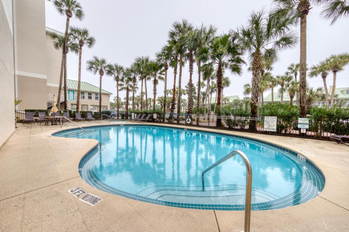 Crystal Dunes 106 - Housity