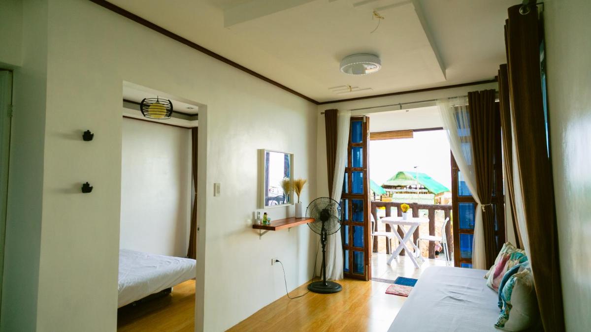Sun in Hand Beach Resort - Housity