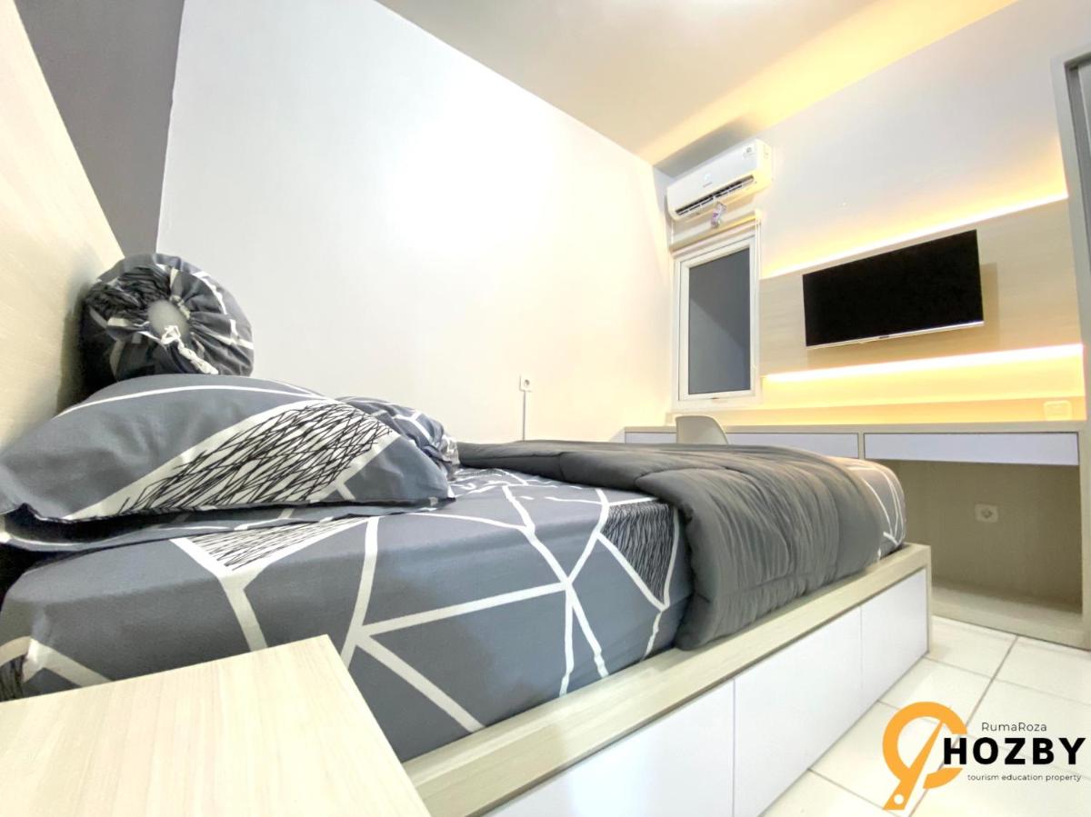 Hozby Suites Aeropolis Premier - Housity