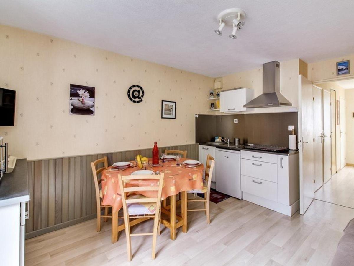 Studio cabine à Esquièze-Sère pour 6 avec balcon, vue montagne et parking - FR-1-402-34 - Housity