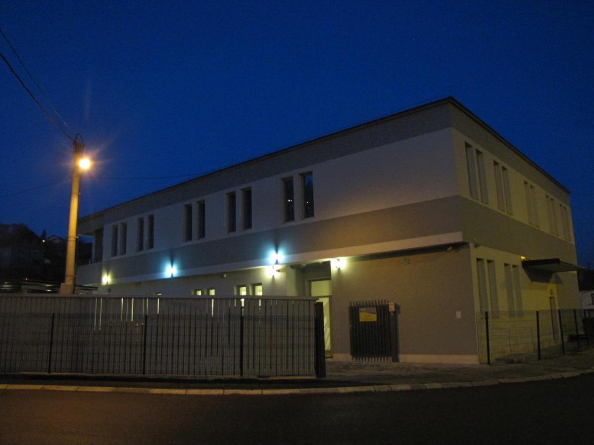 Motel Kobilj - Housity