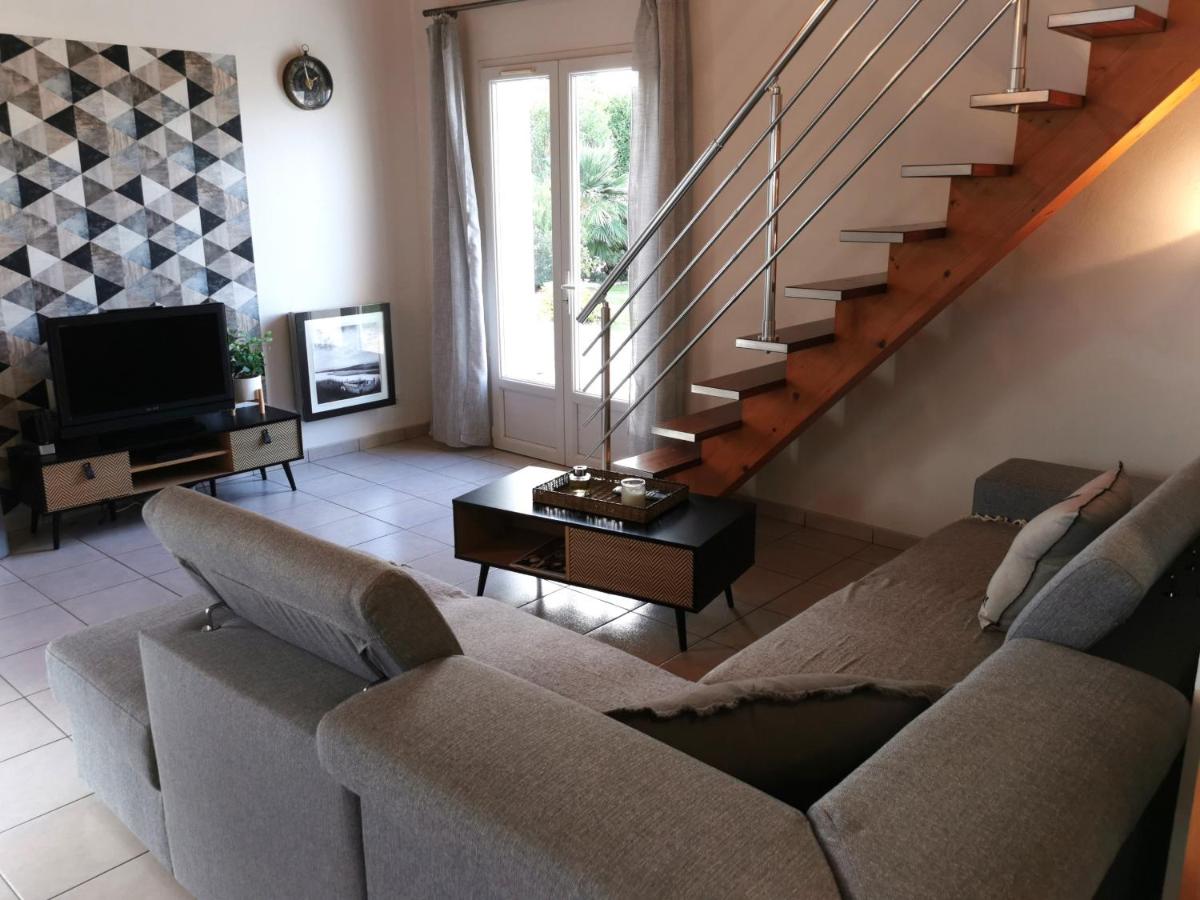 Les Oliviers - Maison 6-8 personnes - Housity