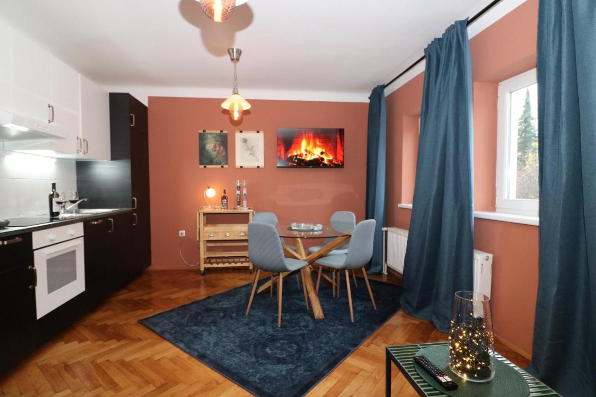 Studio City - Housity