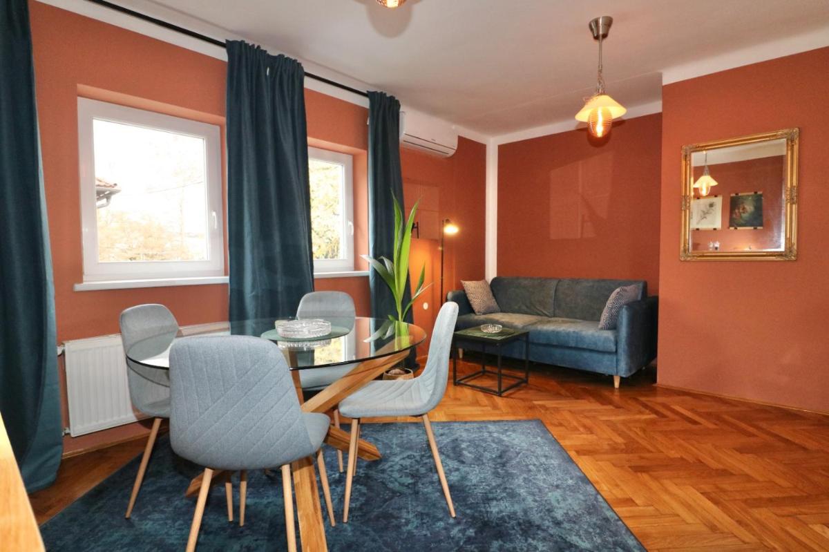 Studio City - Housity
