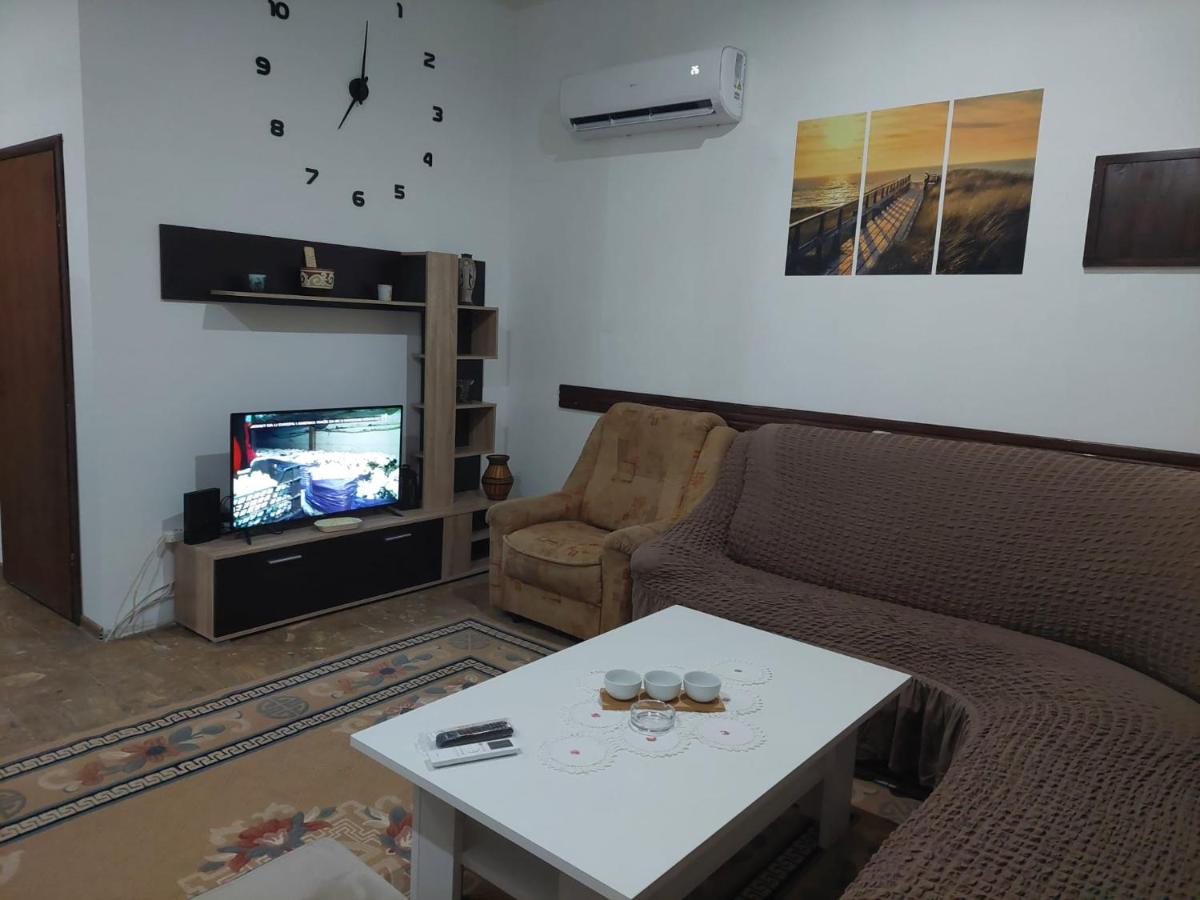 Zlatar M - Housity