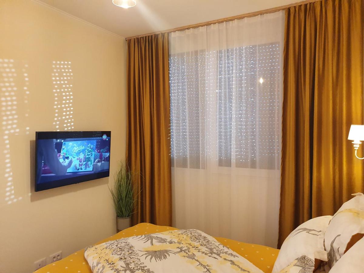 Apartament R35 - Housity