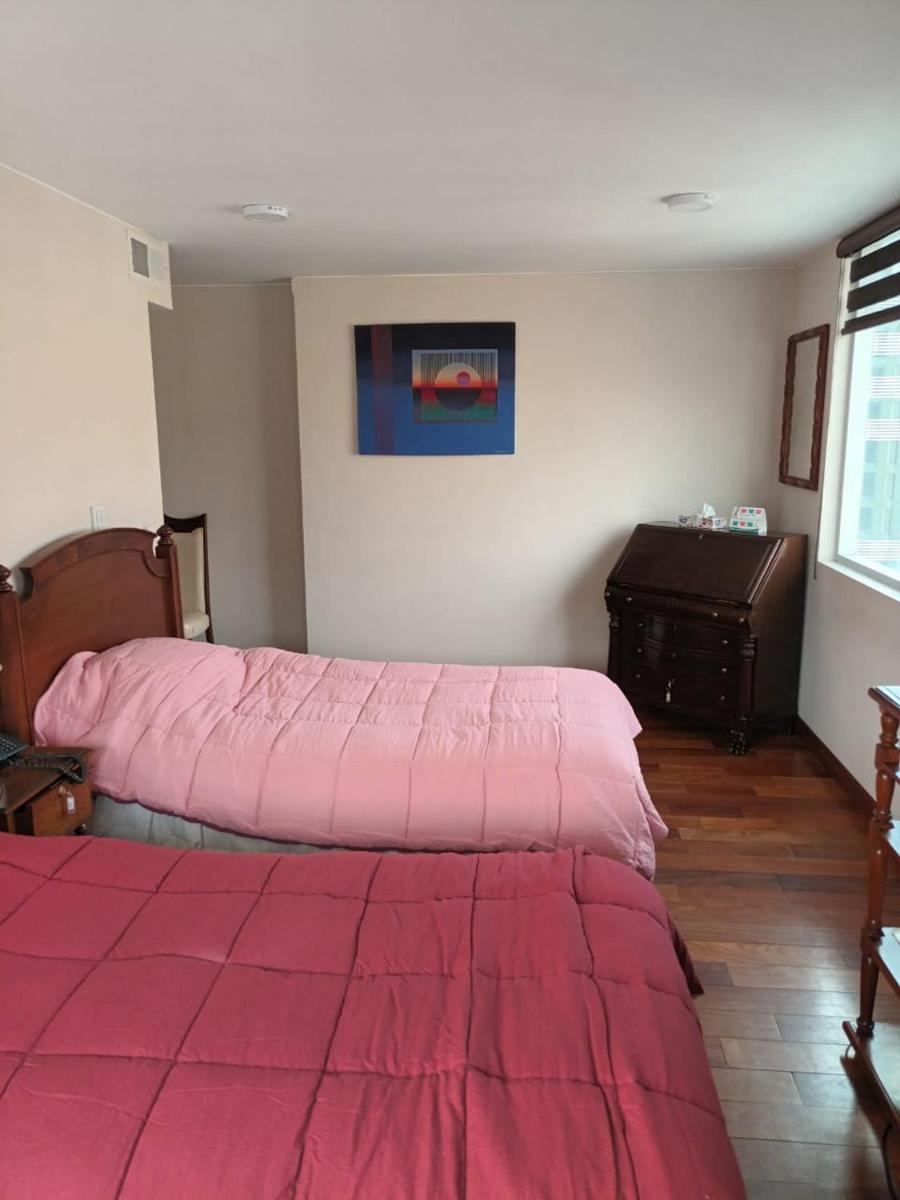 DORMITORIO CONFORTABLE PARA 1 HUESPED - Housity