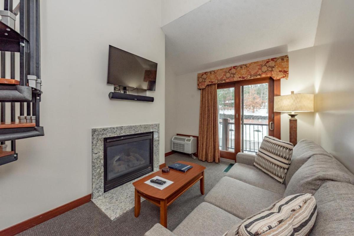 A312 One Bedroom & Loft Standard View - Housity