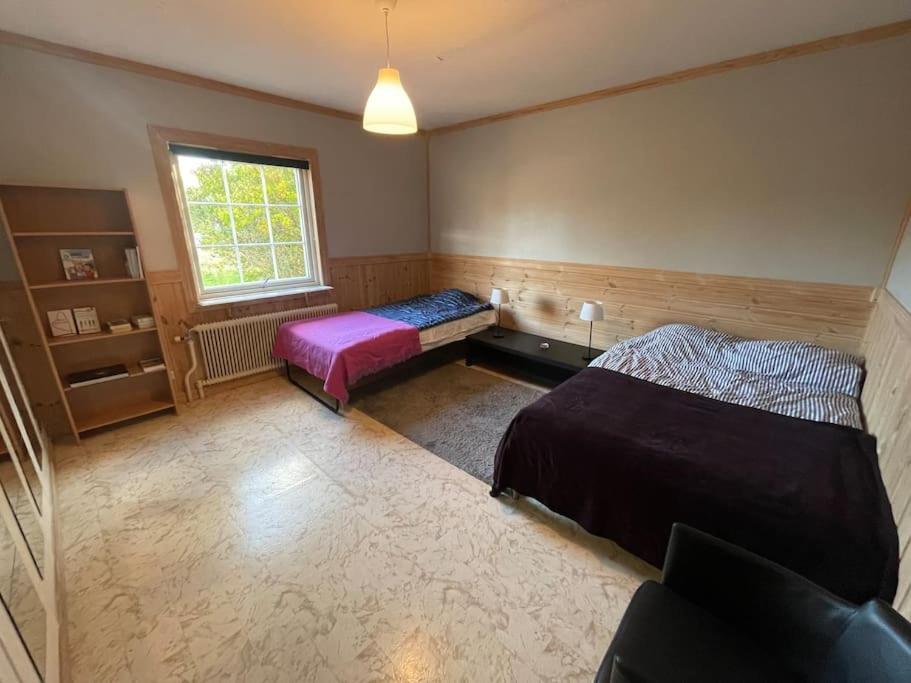 Large cozy villa between Stockholm and Oslo - Housity