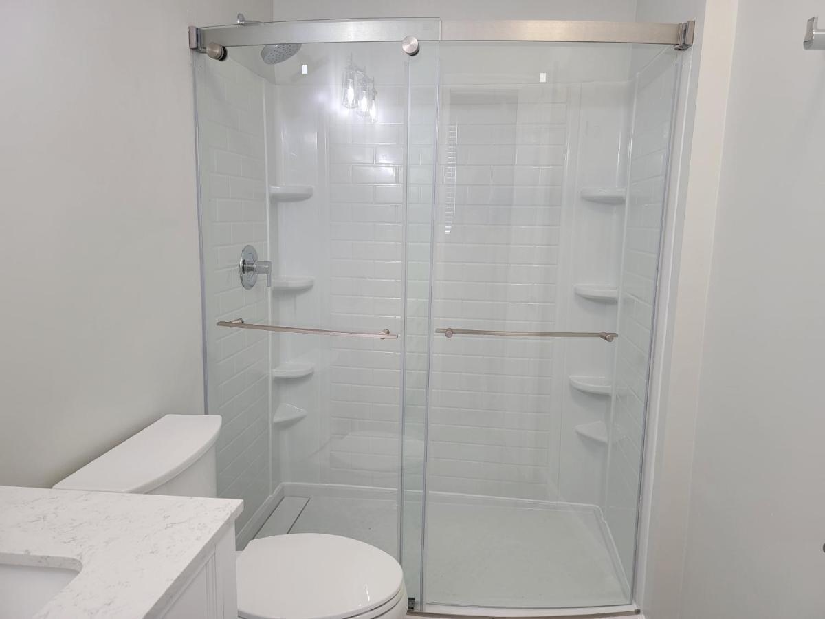 One room for rent shared bathroom and kitchen - Housity