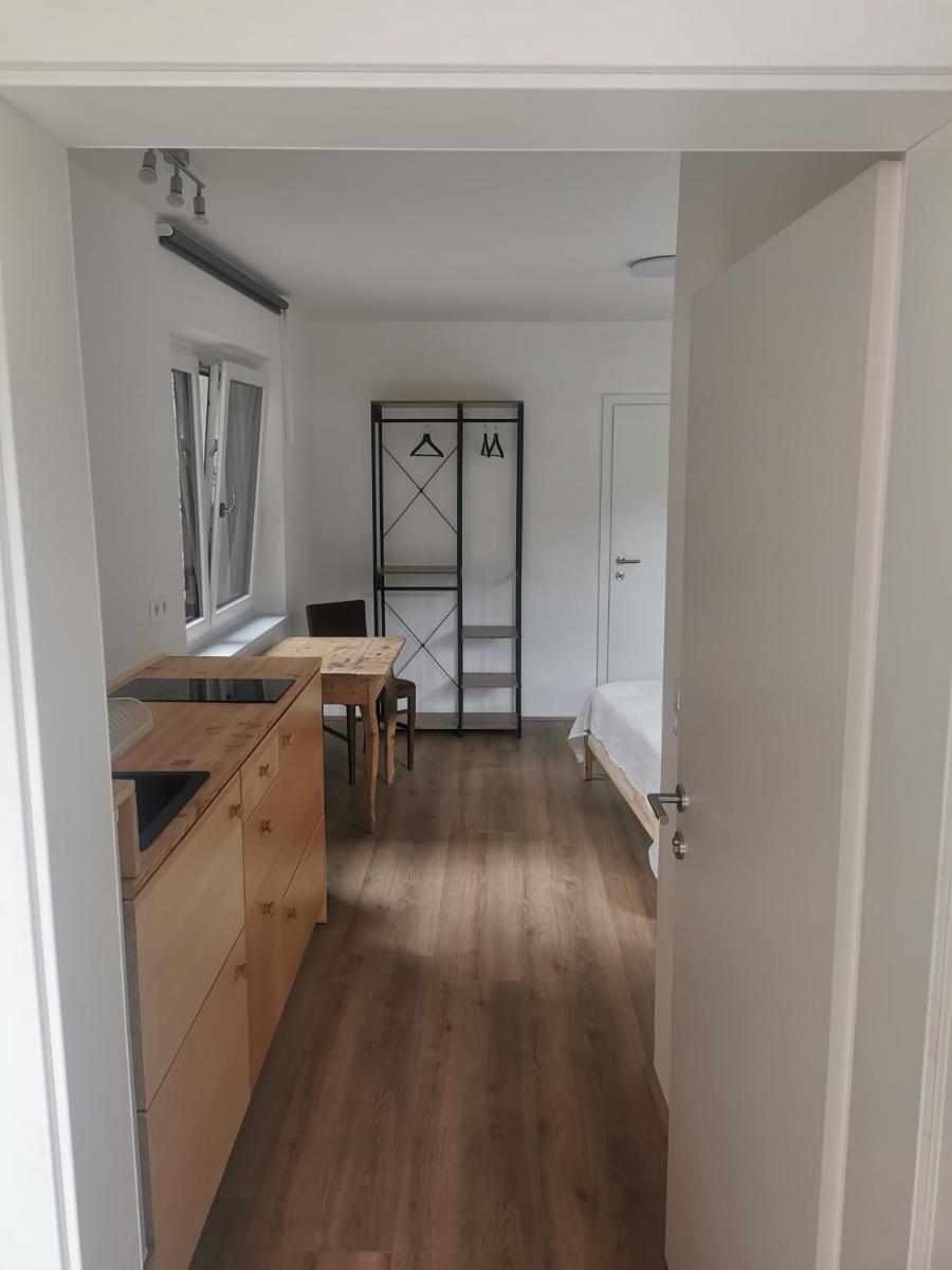 Modern Studio Perauer - Housity
