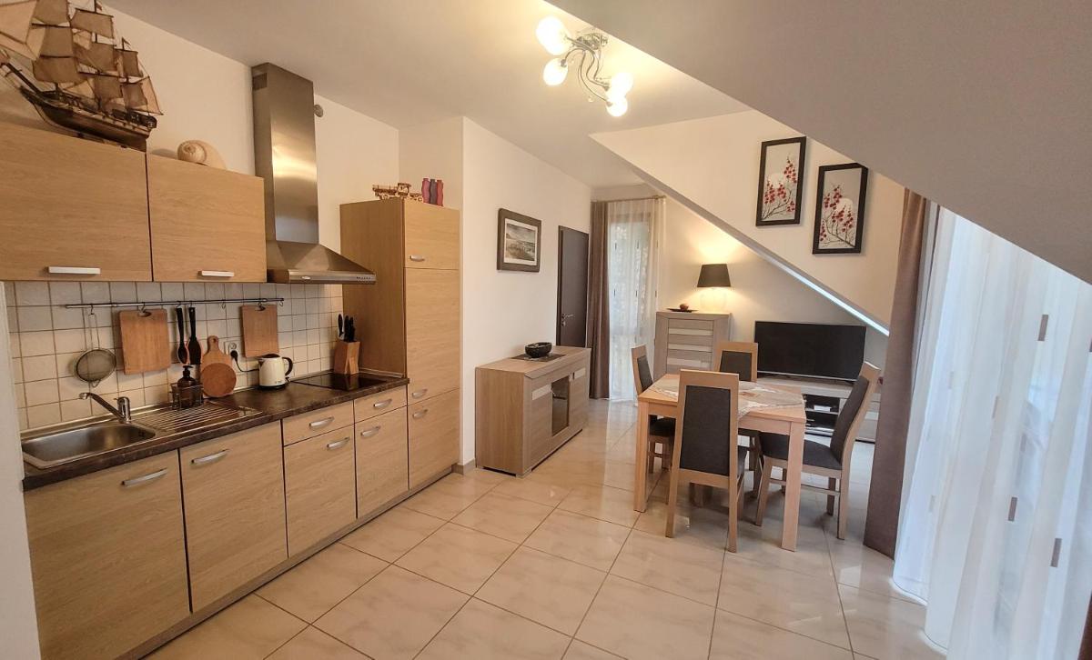 Apartament Rewal 14 - Housity