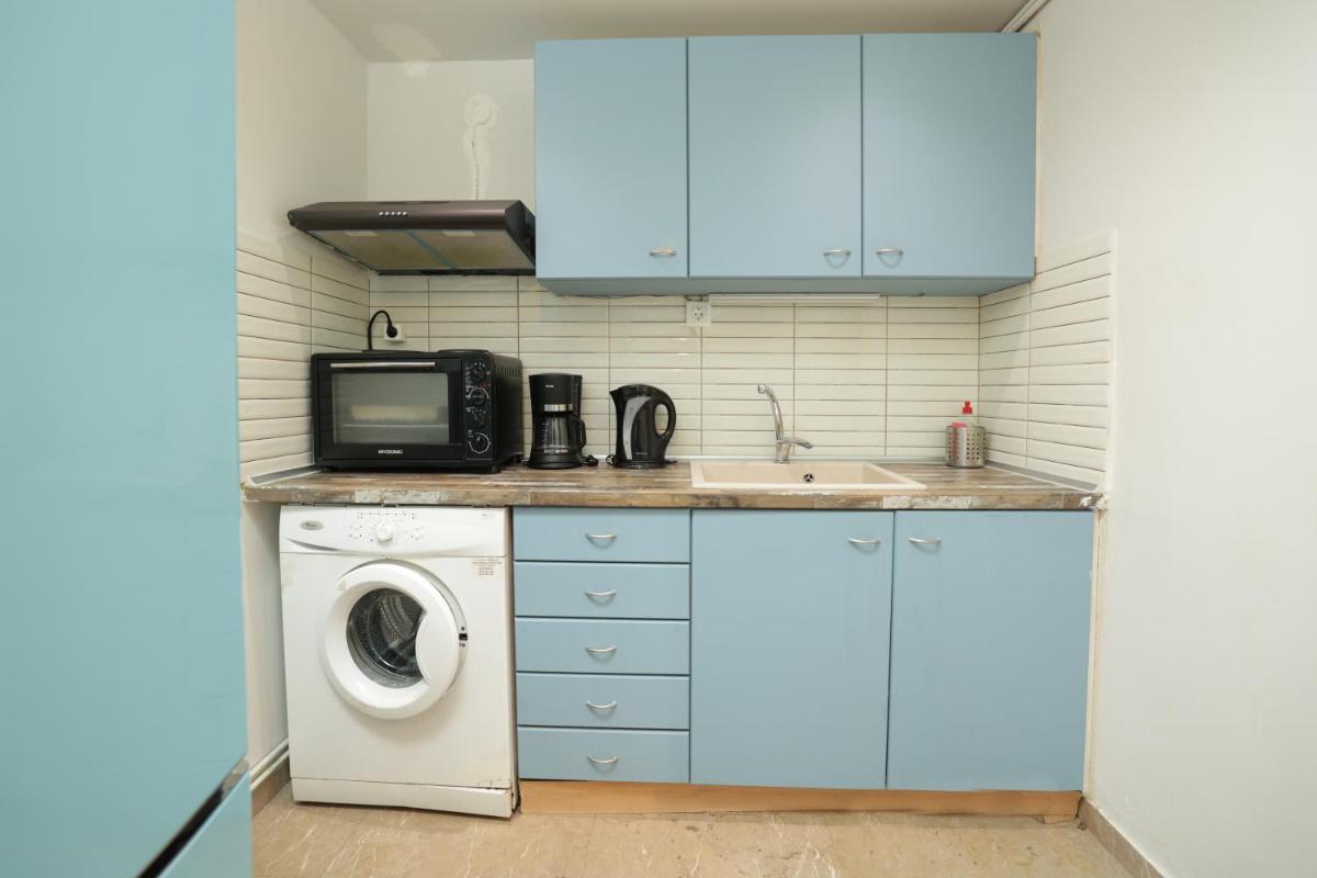 Delmare Tiffany's Apartment - Housity