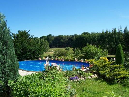 Ferienwohnungen Pension Dietze - Housity